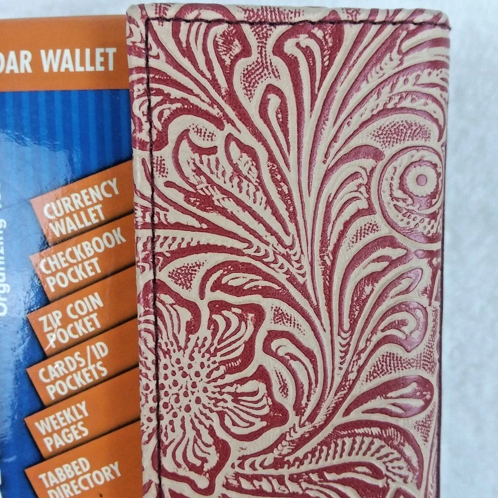 Day Runner Calendar‎ Planner Zip Around Tooled Wallet NOS Vintage